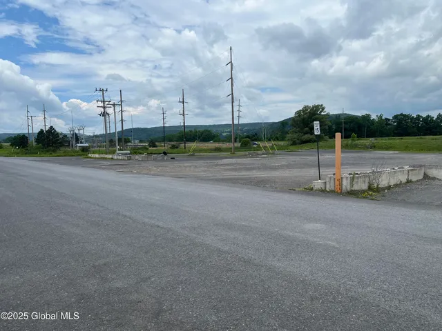 $35,427 | 118 Aker Drive, Cobleskill, NY 12043