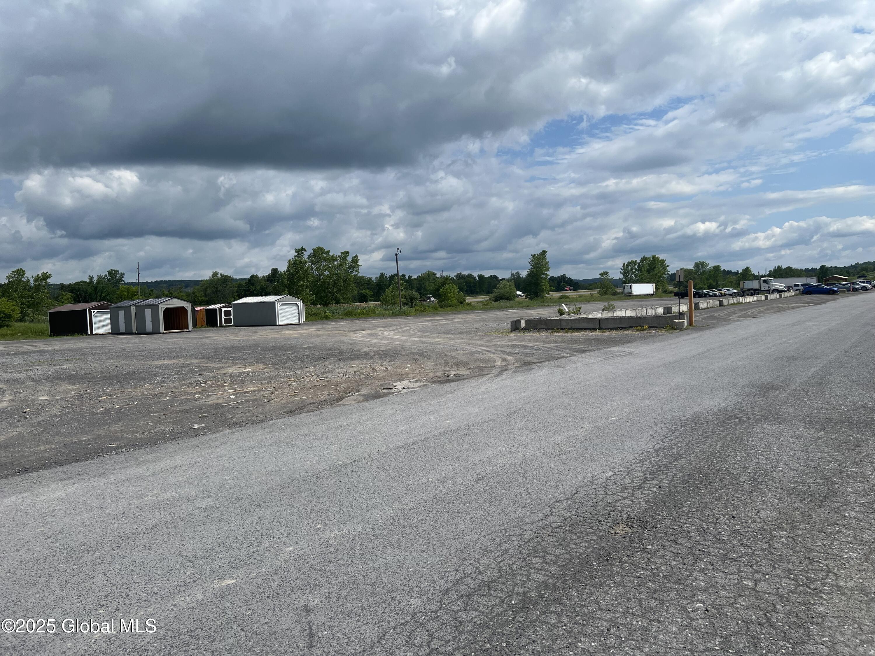 118 Aker Drive Cobleskill, NY 12043 - Photo 6 of 39 IMG_2014