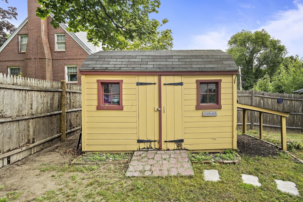 14 Old Wellington Road Manchester, NH 03104 - Photo 33 of 41 Gallery Image 33