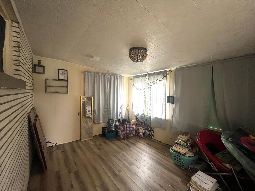 2741 Highway 982 Mount Pleasant, PA 15666 - Photo 13 of 28