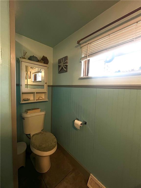 2741 Highway 982 Mount Pleasant, PA 15666 - Photo 18 of 28