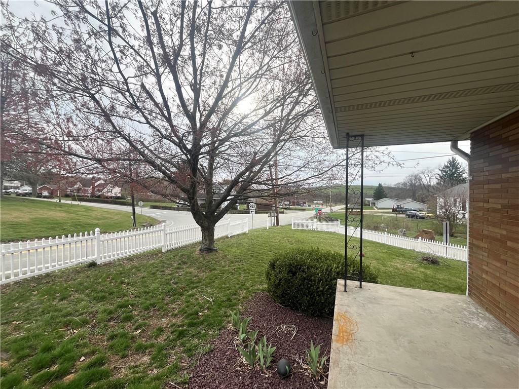 2741 Highway 982 Mount Pleasant, PA 15666 - Photo 2 of 28