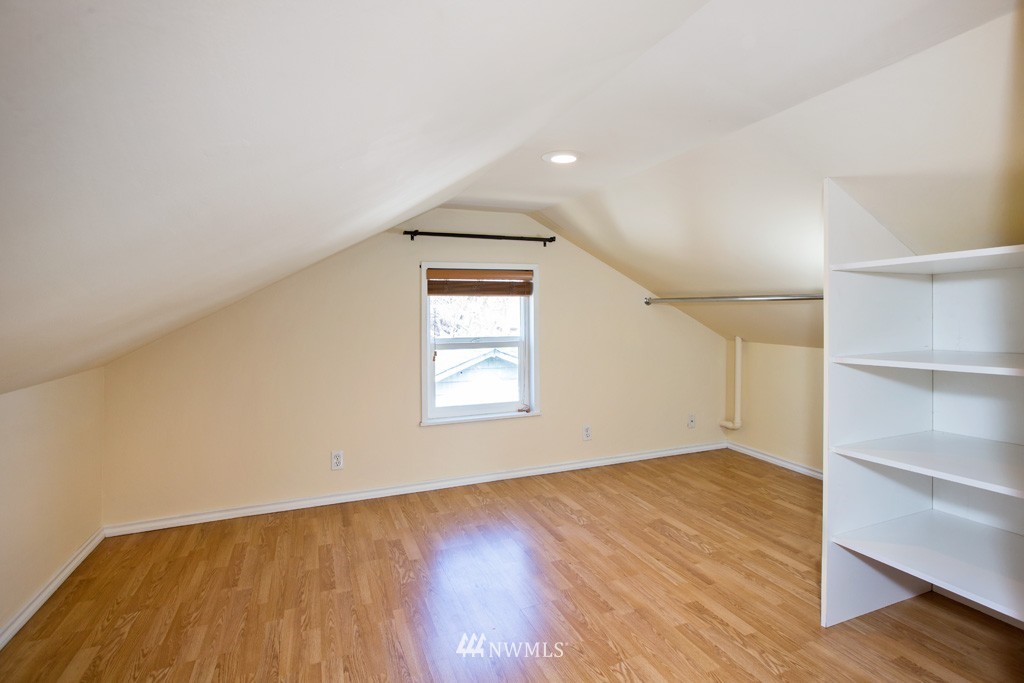 238 Park Place North Renton, WA 98057 - Photo 16 of 25