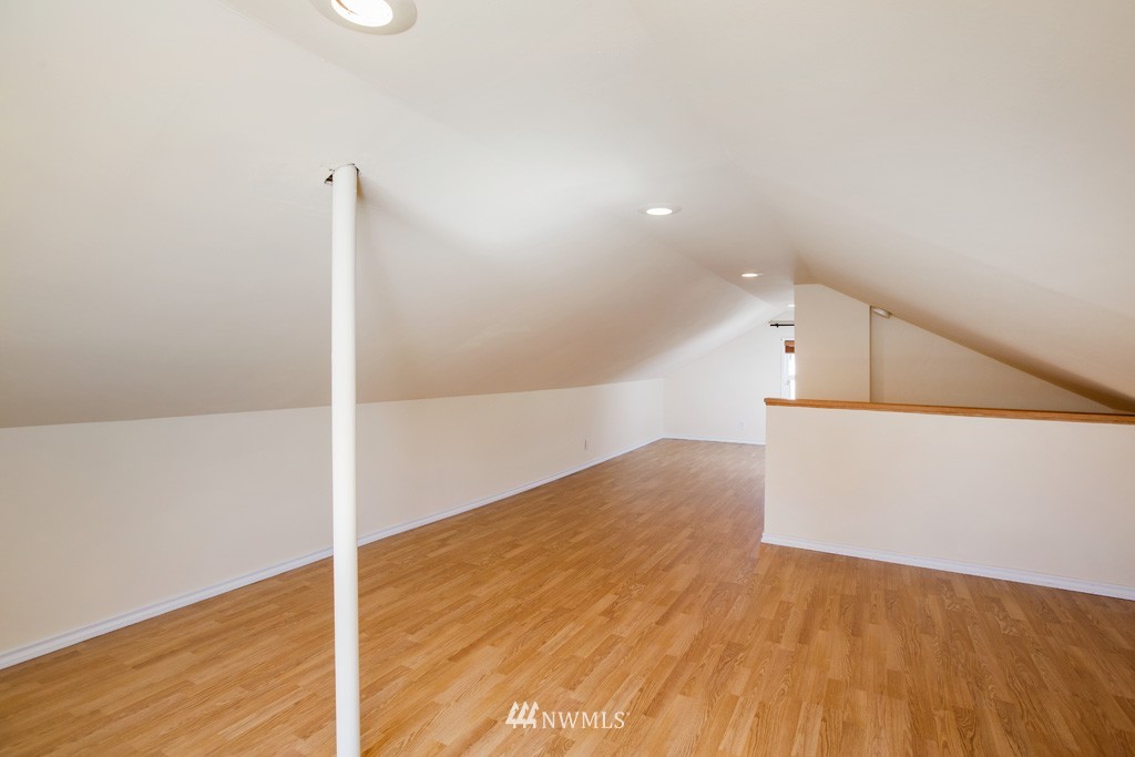 238 Park Place North Renton, WA 98057 - Photo 18 of 25