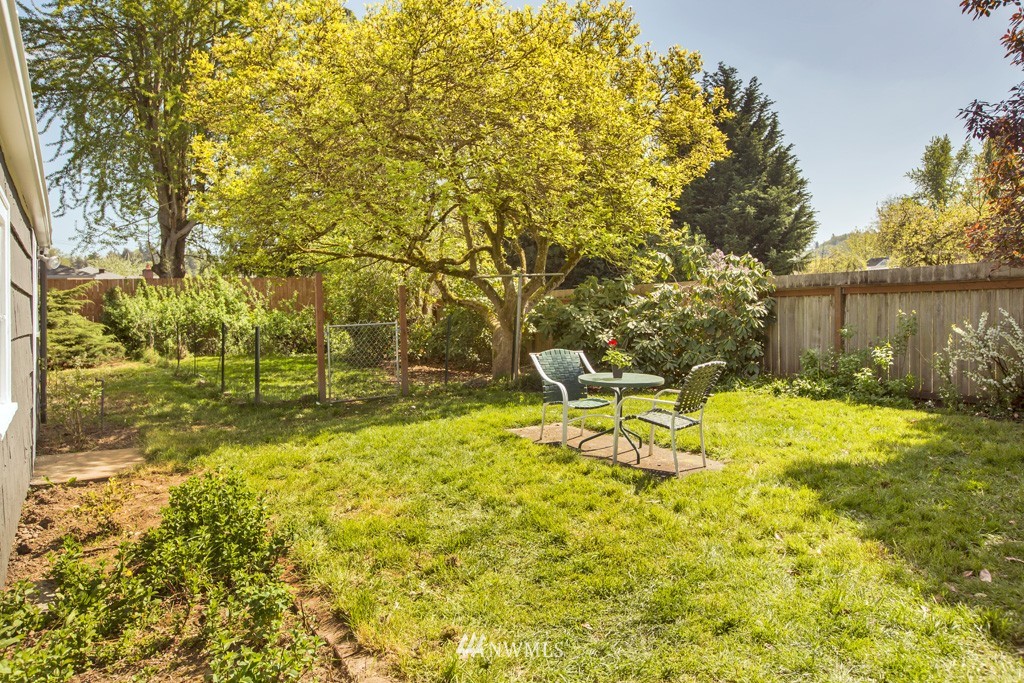 238 Park Place North Renton, WA 98057 - Photo 23 of 25