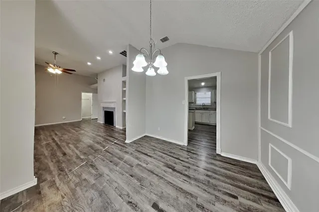 $2,400 | 1011 Silver Spruce Drive, Arlington, TX 76001