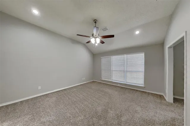 $2,400 | 1011 Silver Spruce Drive, Arlington, TX 76001