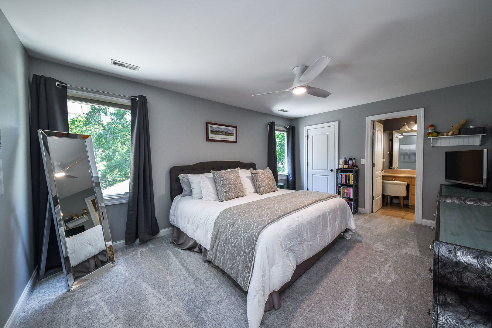 760 East Bauer Road Naperville, IL 60563 - Photo 23 of 47 Gallery Image 23