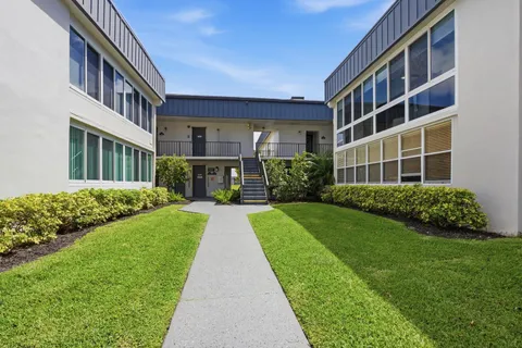 $115,000 | 563 Piedmont Way, Delray Beach, FL 33484