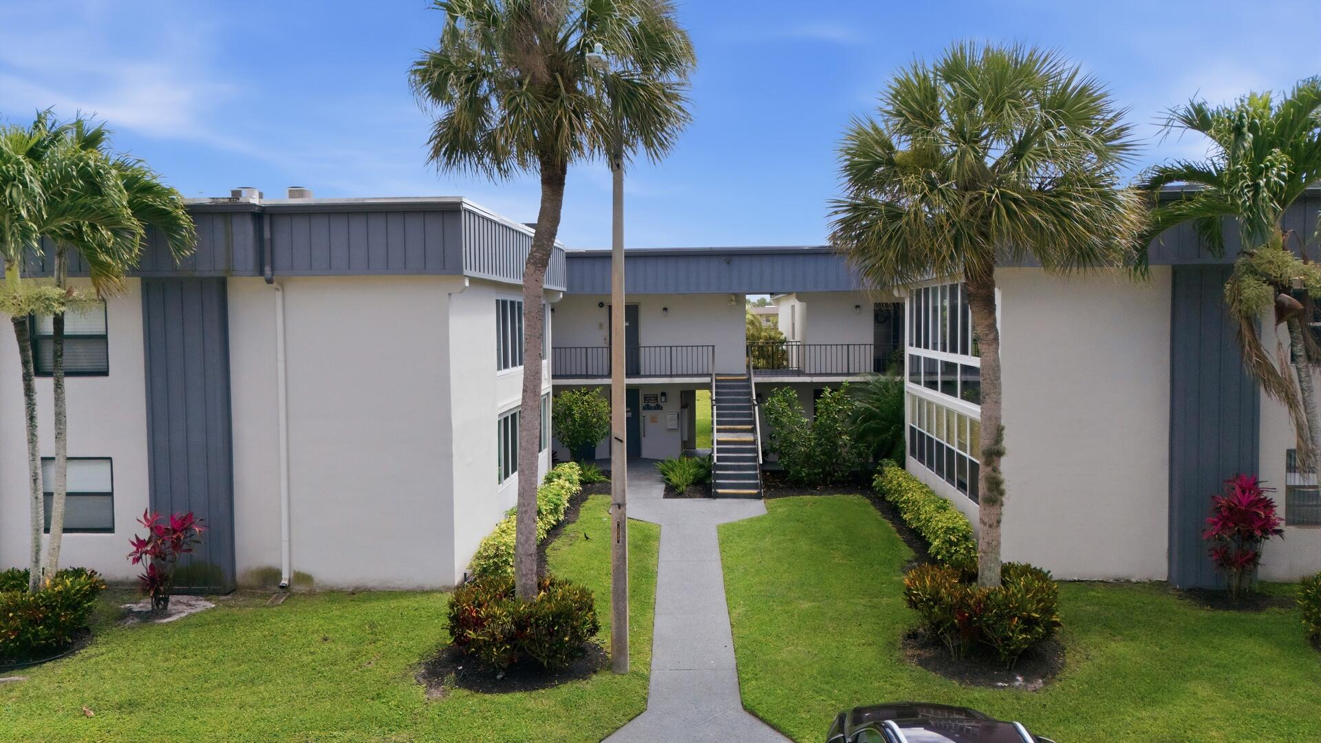 563 Piedmont Way Delray Beach, FL 33484 - Photo 2 of 39 563 piedmont l1