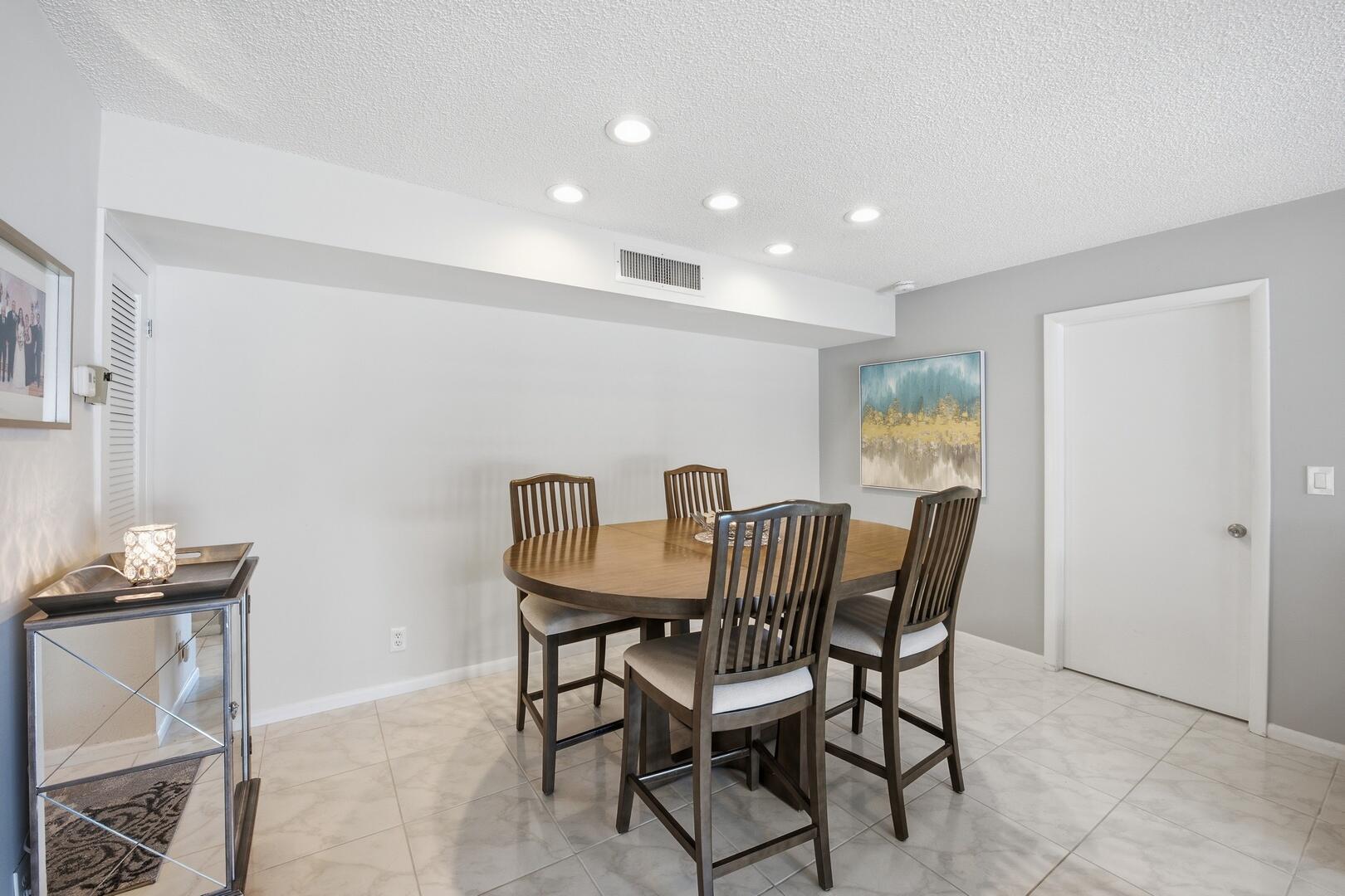 563 Piedmont Way Delray Beach, FL 33484 - Photo 26 of 39 563 piedmont l26