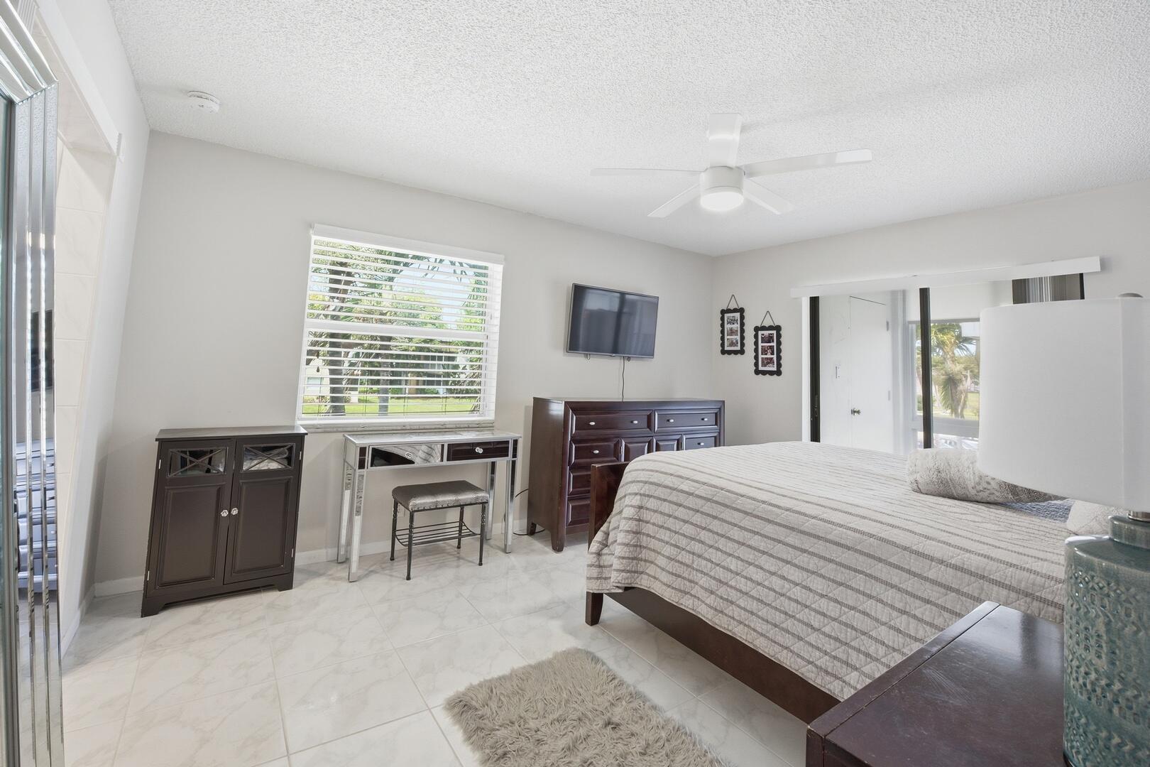 563 Piedmont Way Delray Beach, FL 33484 - Photo 9 of 39 563 piedmont l8