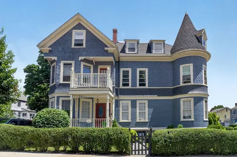 $1,495,000 | 25 Weyanoke Street, Boston, MA 02124