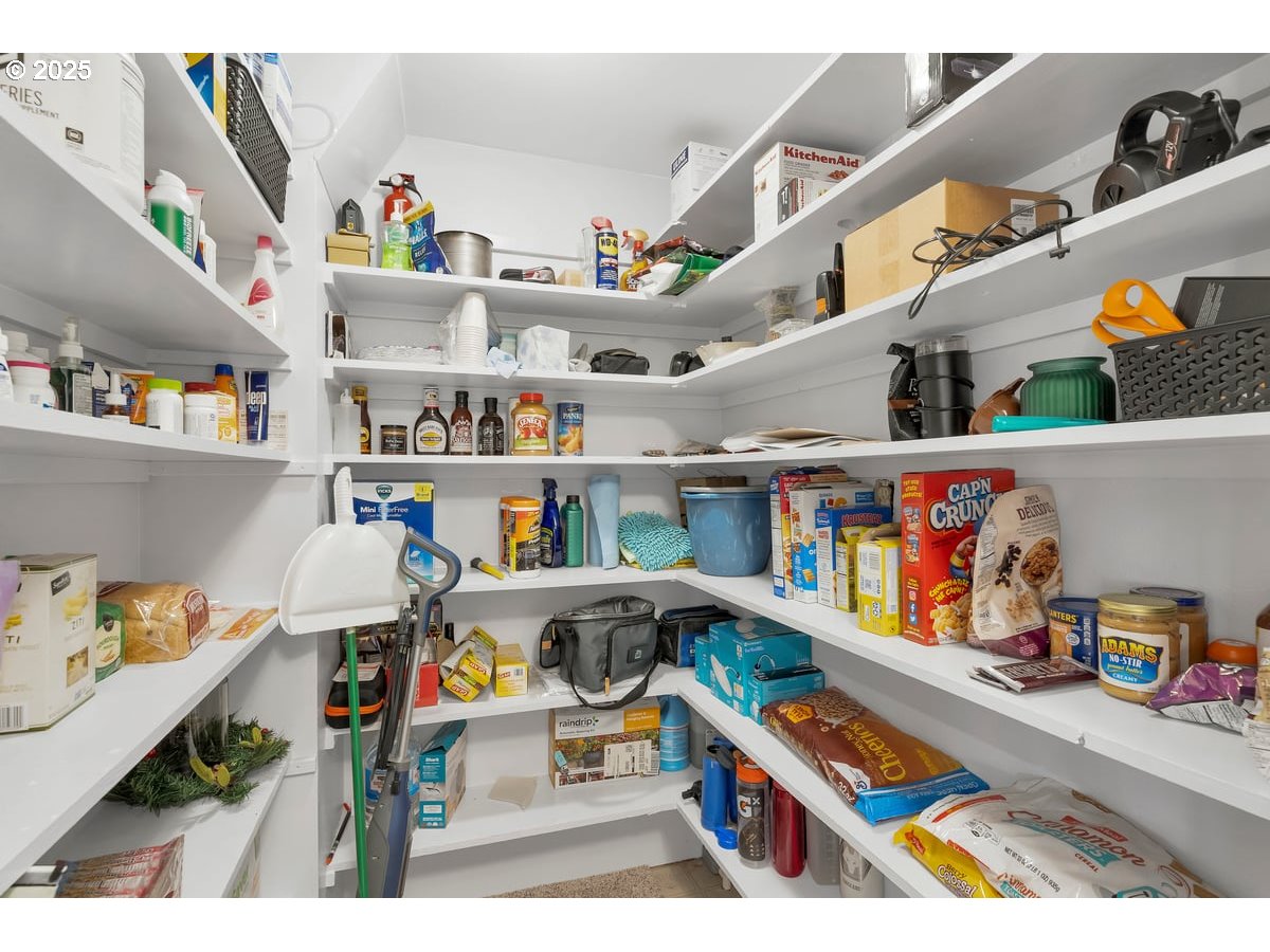 174 Steelhammer Road Silverton, OR 97381 - Photo 18 of 42