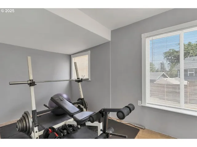 $499,900 | 174 Steelhammer Road, Silverton, OR 97381