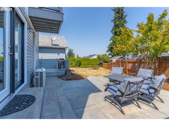 $499,900 | 174 Steelhammer Road, Silverton, OR 97381