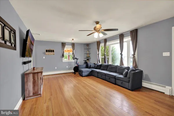 $339,900 | 815 North 22nd Street, Allentown, PA 18104