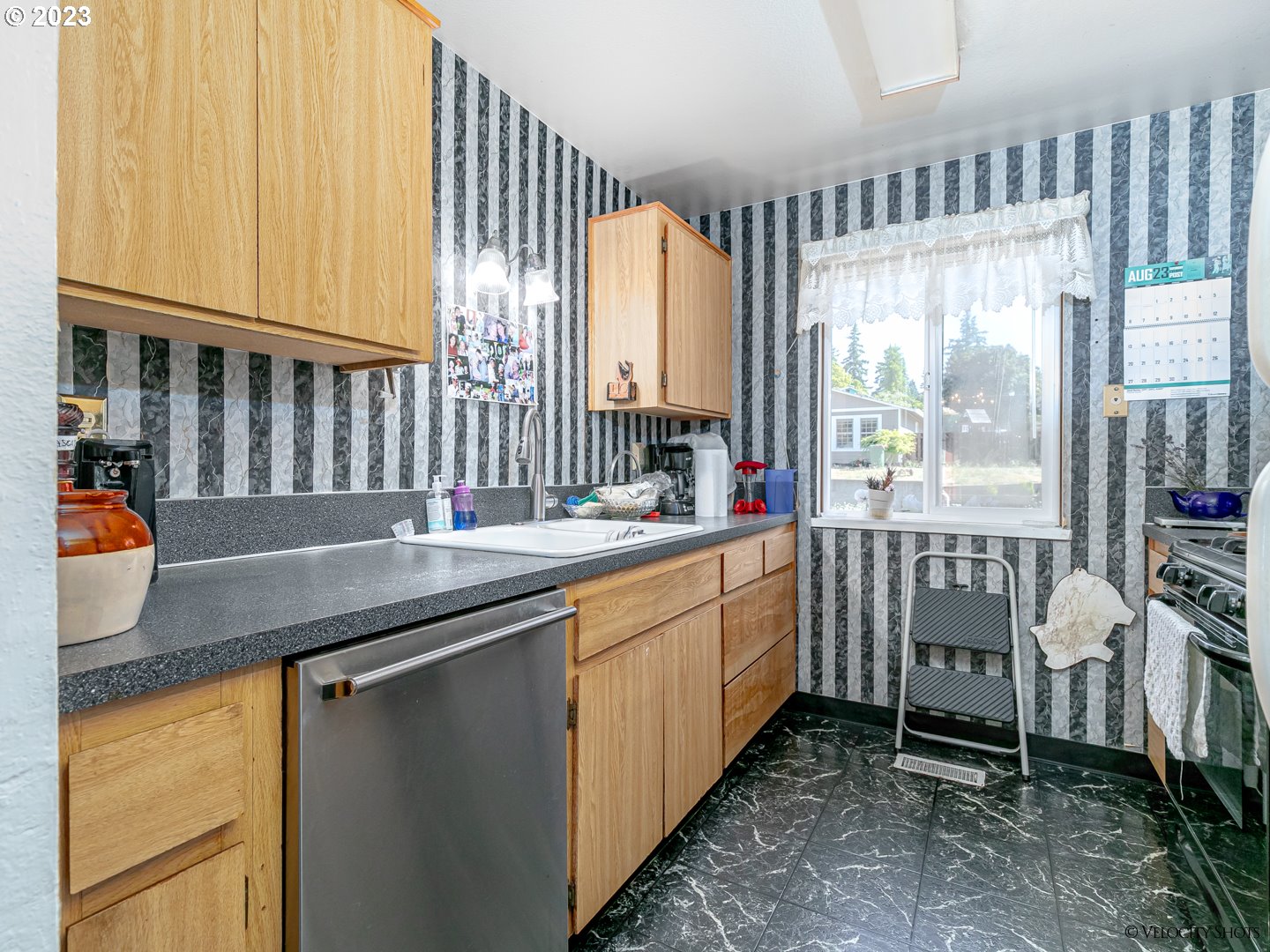 39755 Davis Street Sandy, OR 97055 - Photo 17 of 38 Gallery Image 17