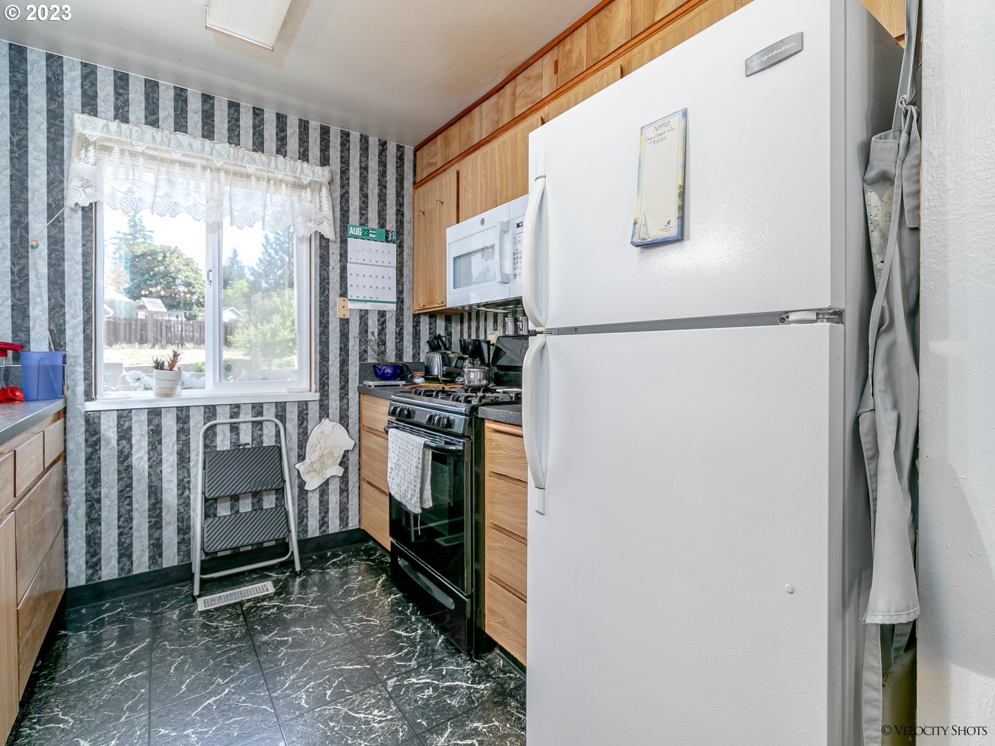 39755 Davis Street Sandy, OR 97055 - Photo 18 of 38 Gallery Image 18