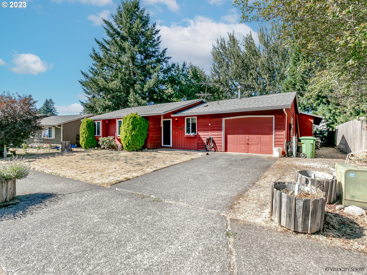 39755 Davis Street Sandy, OR 97055 - Photo 3 of 38 Gallery Image 3