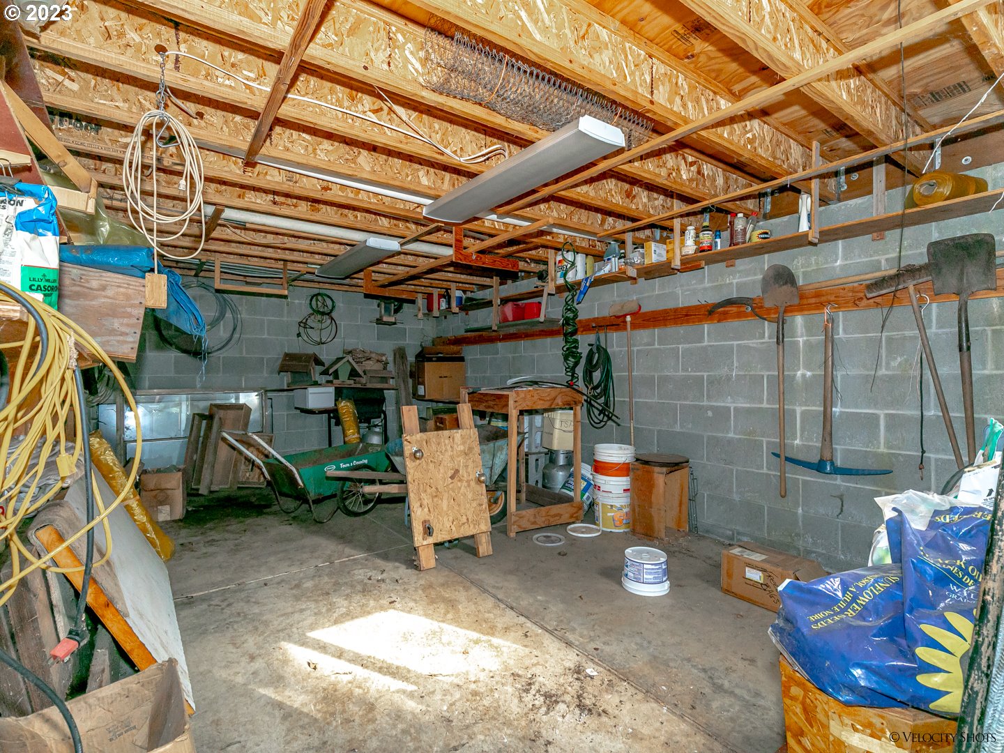 39755 Davis Street Sandy, OR 97055 - Photo 35 of 38 Gallery Image 35