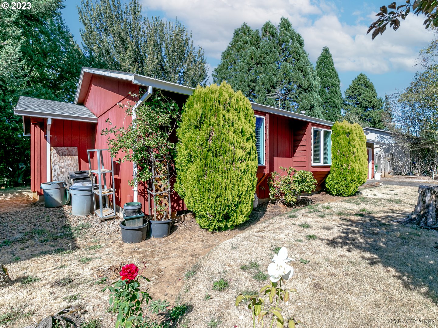 39755 Davis Street Sandy, OR 97055 - Photo 4 of 38 Gallery Image 4