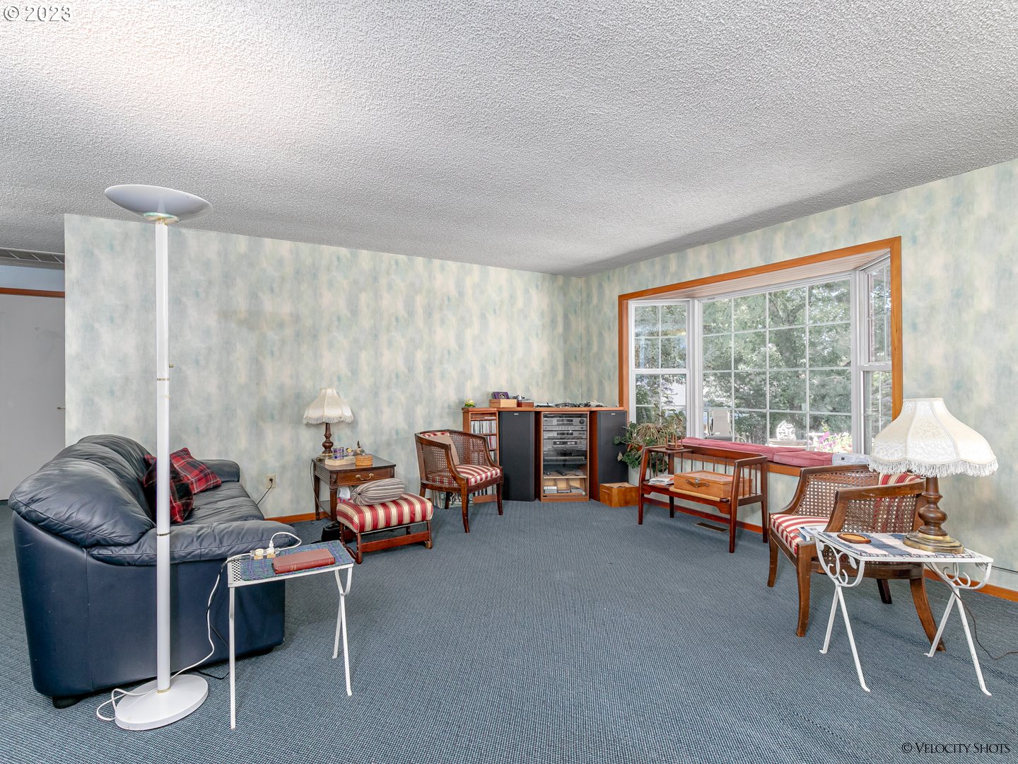 39755 Davis Street Sandy, OR 97055 - Photo 8 of 38 Gallery Image 8