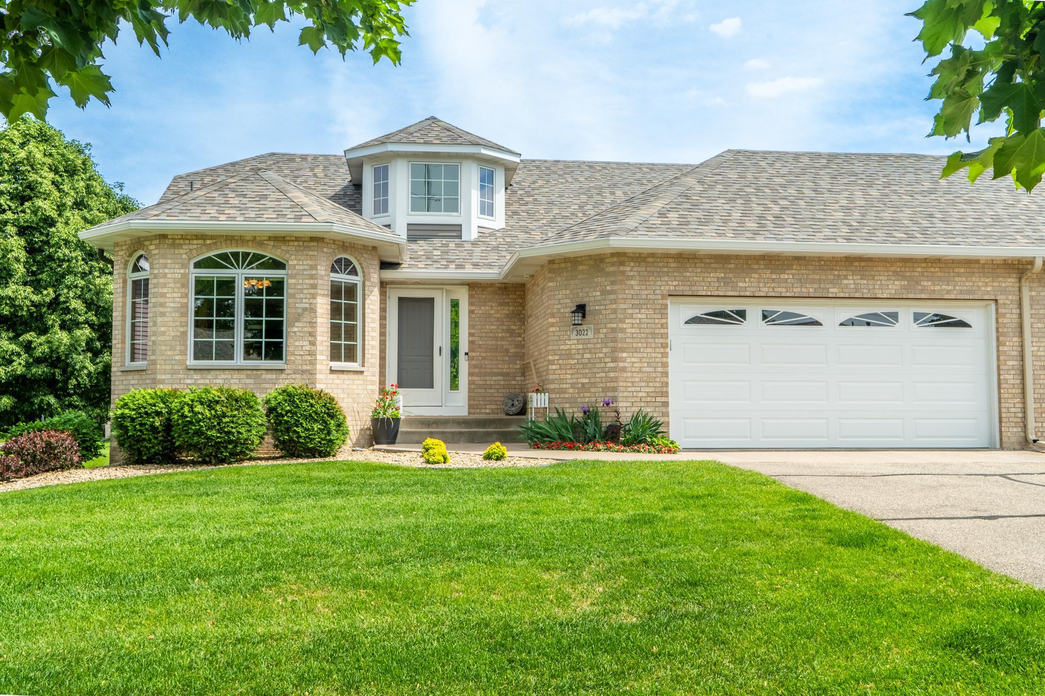 3022 Highpointe Curve Roseville, MN 55113 - Photo 35 of 38