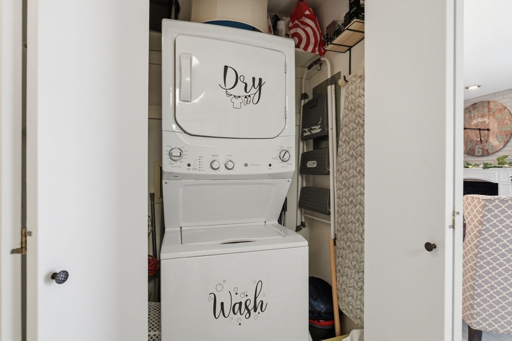 367 Nassau Drive, Unit 367 Springfield, MA 01129 - Photo 23 of 41