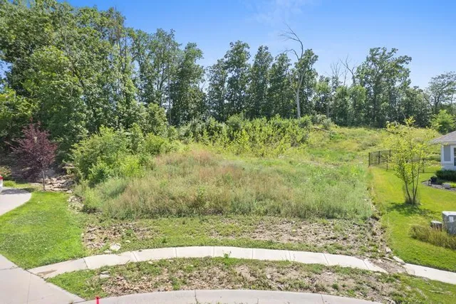 $136,900 | 12214 Grand Avenue, Kansas City, MO 64145