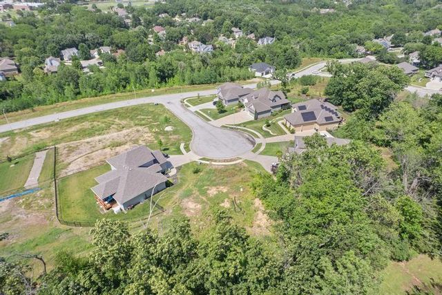 $136,900 | 12214 Grand Avenue, Kansas City, MO 64145