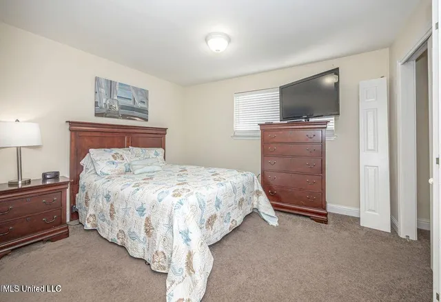 $2,400 | 1664 Beach Boulevard, Unit 90, Biloxi, MS 39531