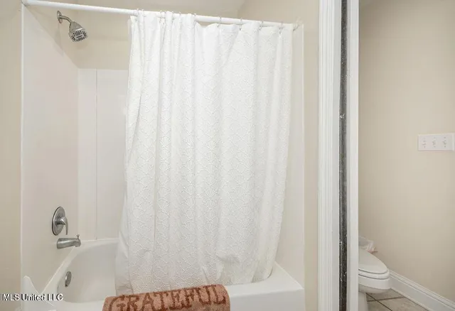 $2,400 | 1664 Beach Boulevard, Unit 90, Biloxi, MS 39531