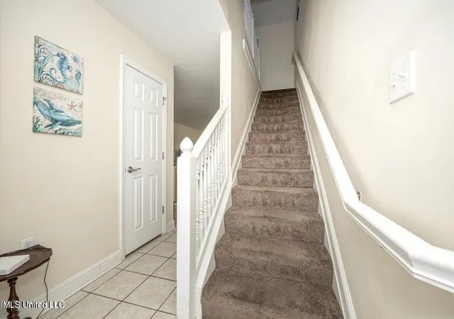 $2,400 | 1664 Beach Boulevard, Unit 90, Biloxi, MS 39531