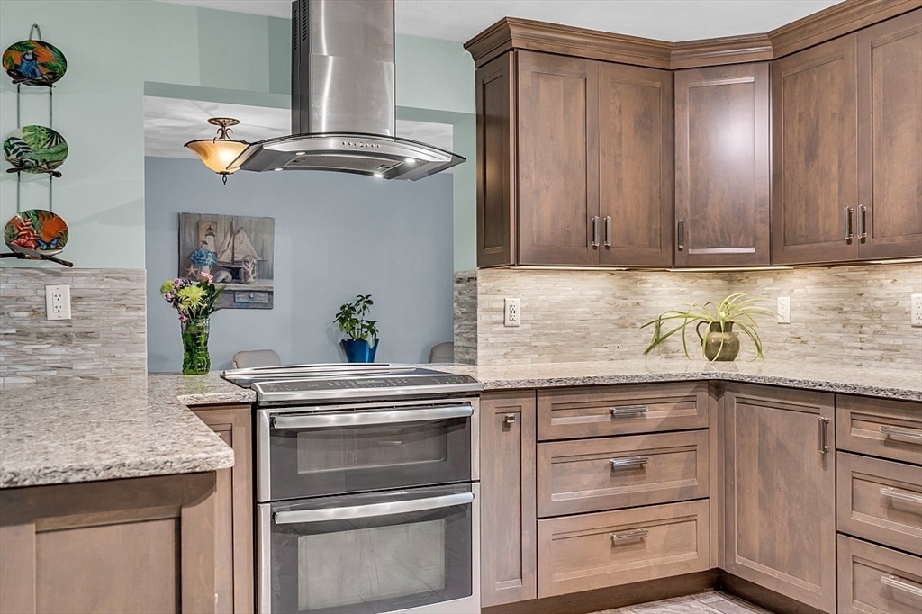 50 Clarissa Road Chelmsford, MA 01824 - Photo 12 of 42 Gallery Image 12