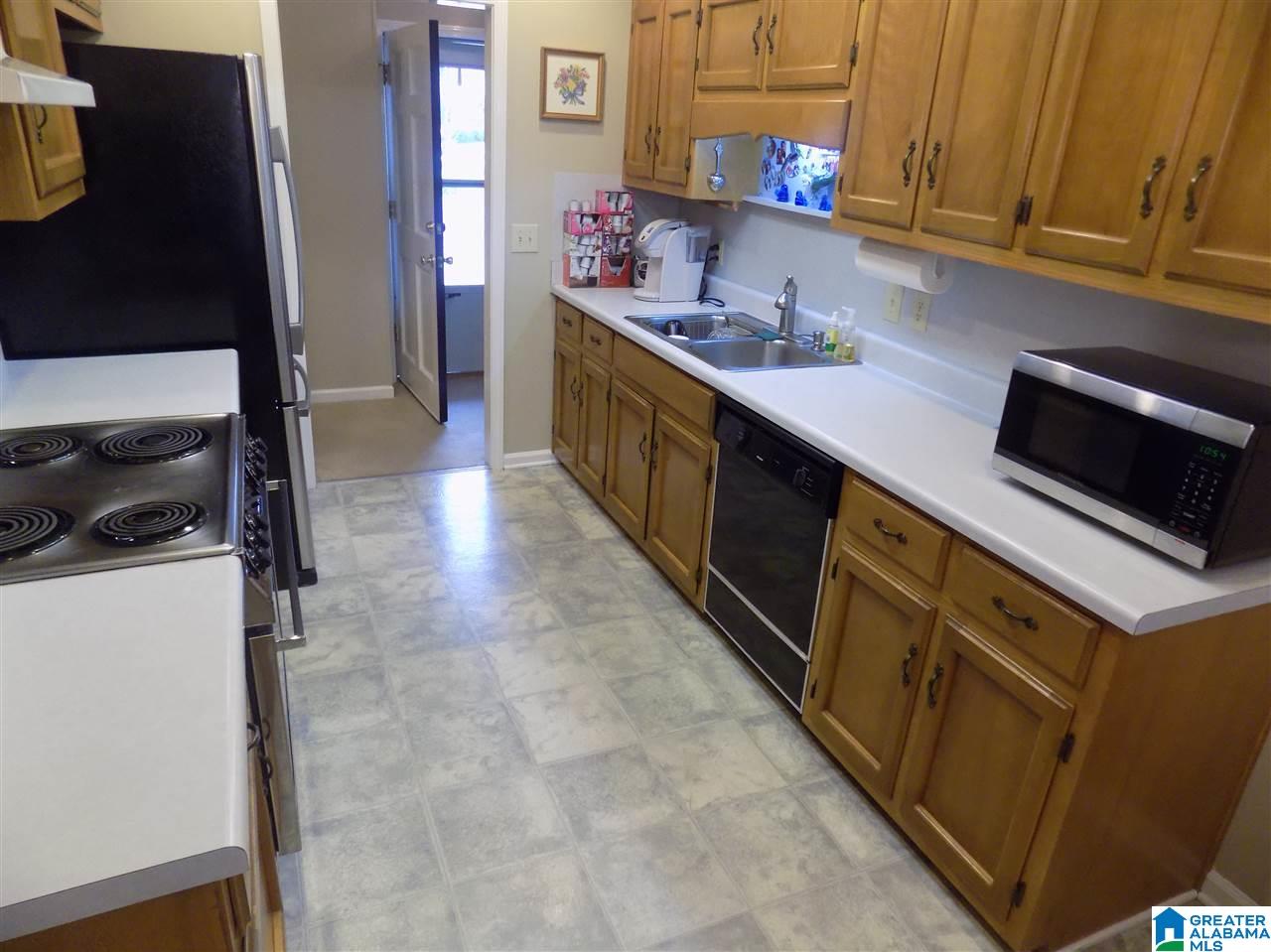 1019 Forest Circle Bessemer, AL 35023 - Photo 6 of 18