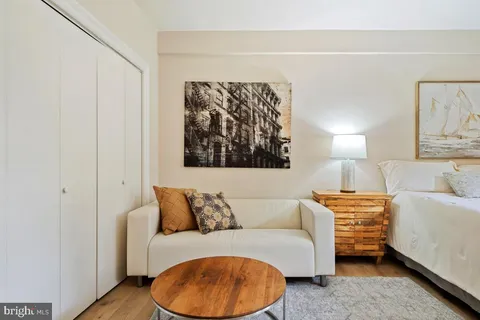 $238,500 | 1954 Columbia Road Northwest, Unit 308, Washington, DC 20009