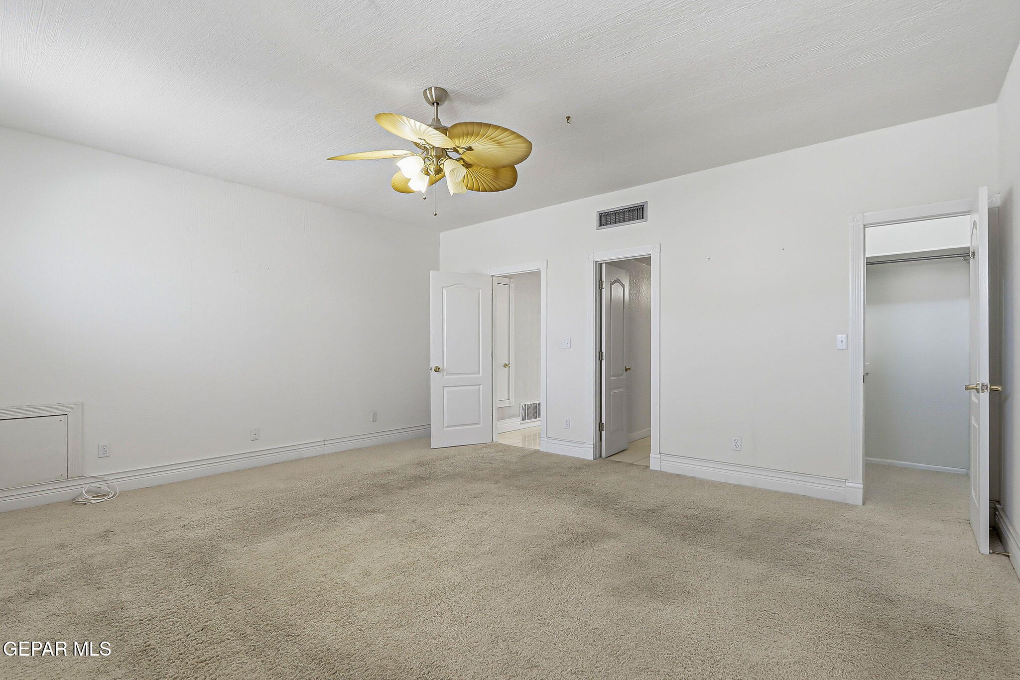6554 Eagle Ridge Drive El Paso, TX 79912 - Photo 19 of 37 19-web-or-mls-IMG_8507