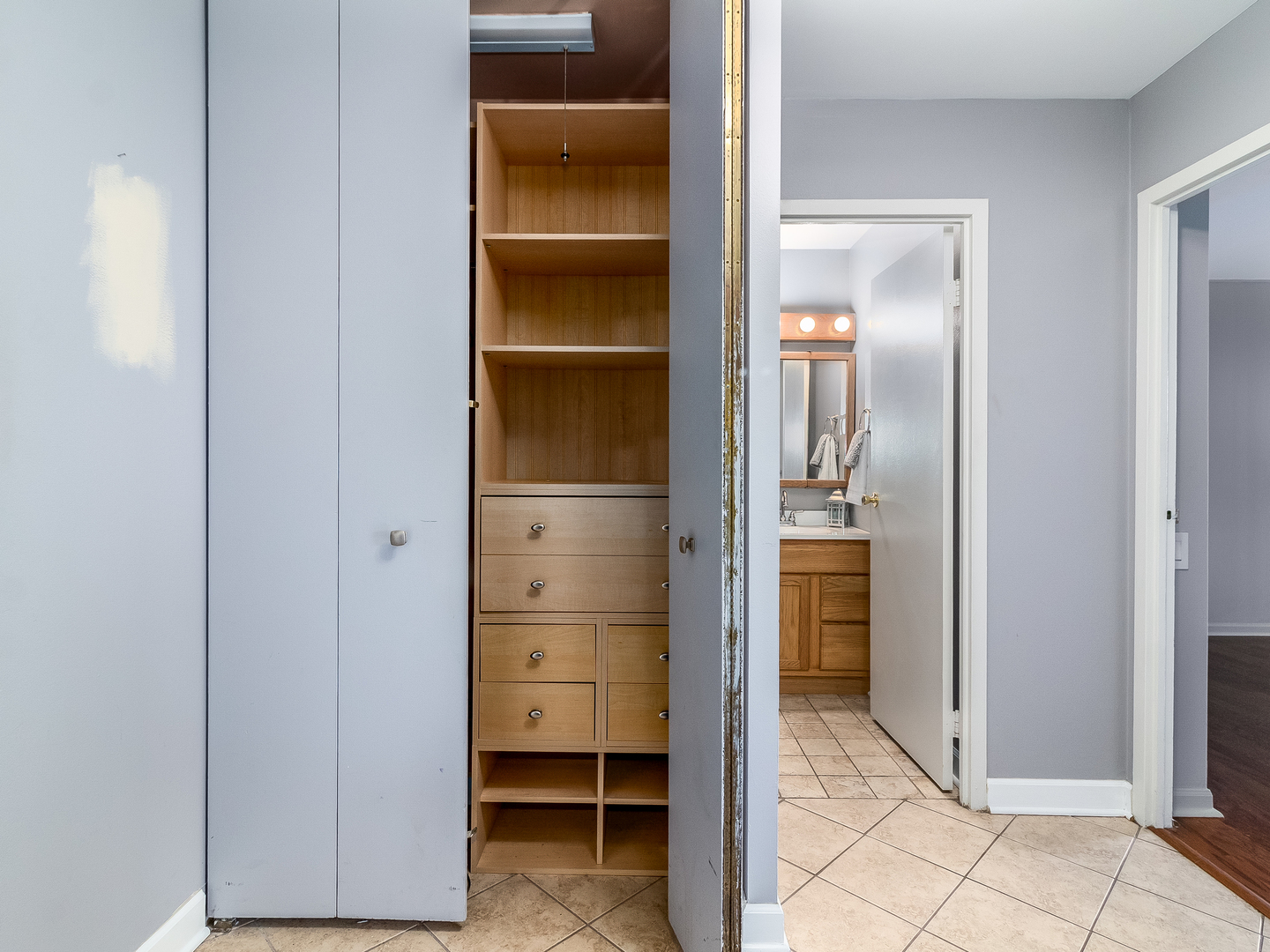 425 Walnut Creek Road, Unit 1402 Lisle, IL 60532 - Photo 15 of 25