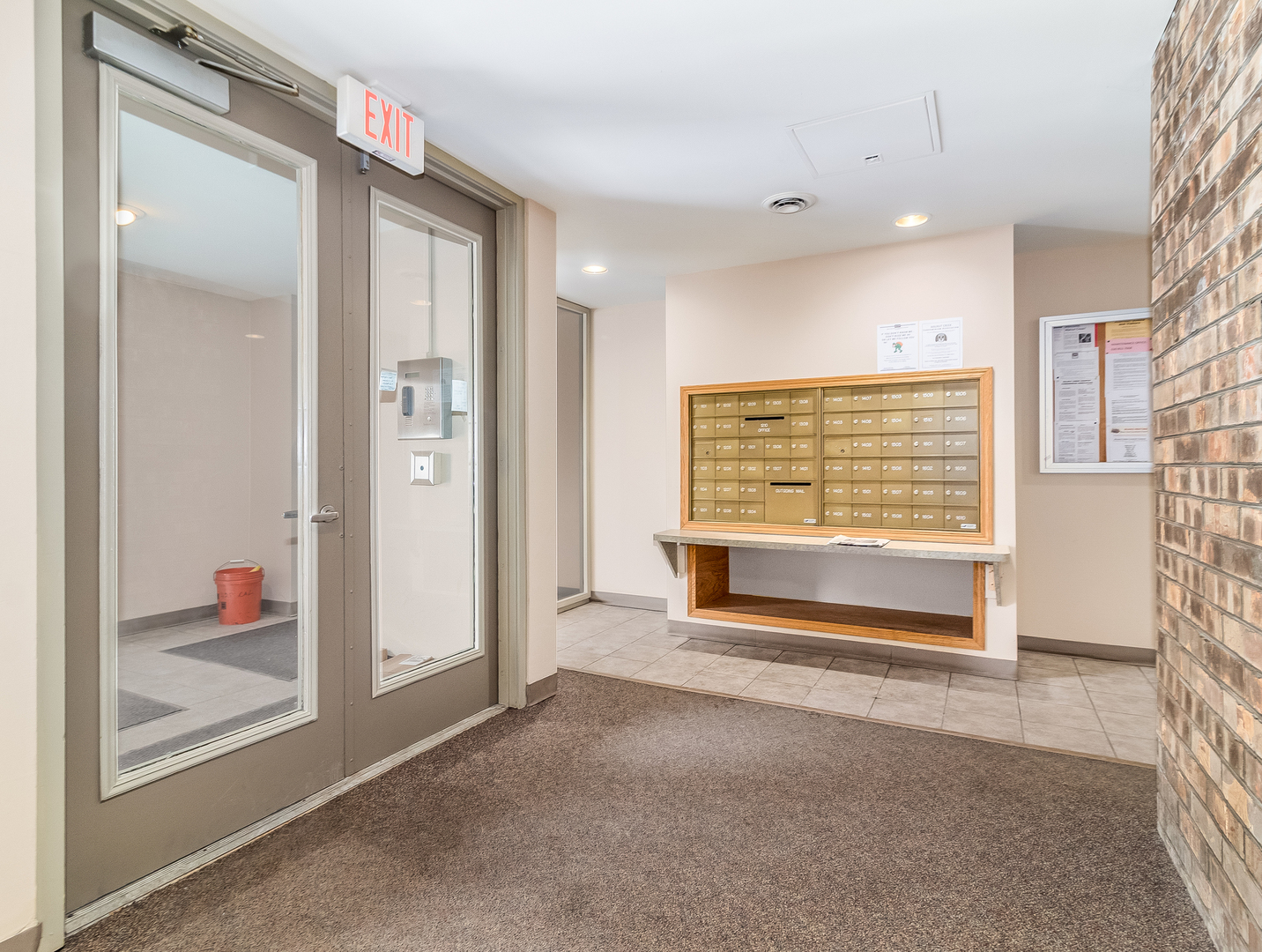 425 Walnut Creek Road, Unit 1402 Lisle, IL 60532 - Photo 16 of 25