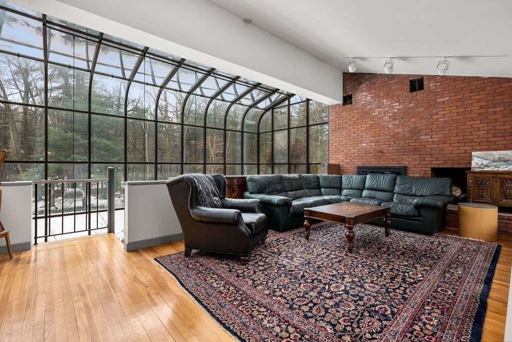 Gallery Image 7