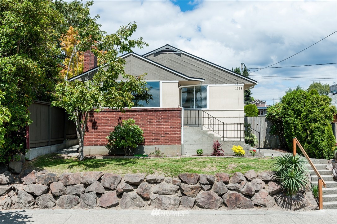 1138 North 81st Street Seattle, WA 98103 - Photo 2 of 23 Gallery Image 2