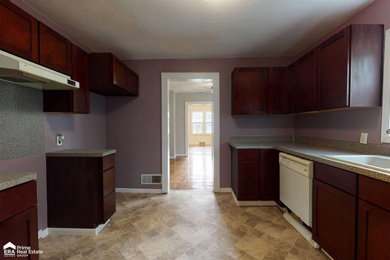 5387 North Genesee Road Flint, MI 48506 - Photo 10 of 30