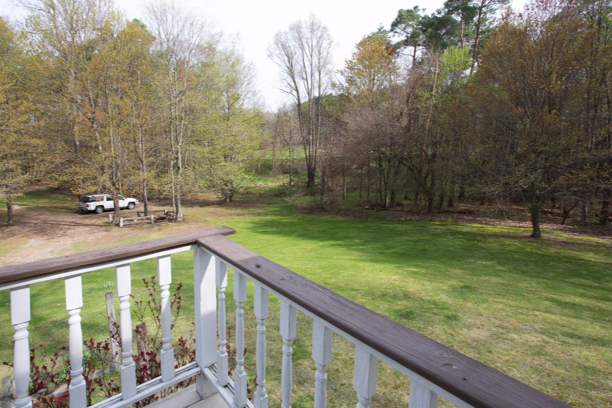1075 West Sheffield Road Hickory Corners, MI 49060 - Photo 23 of 28 15019730_05