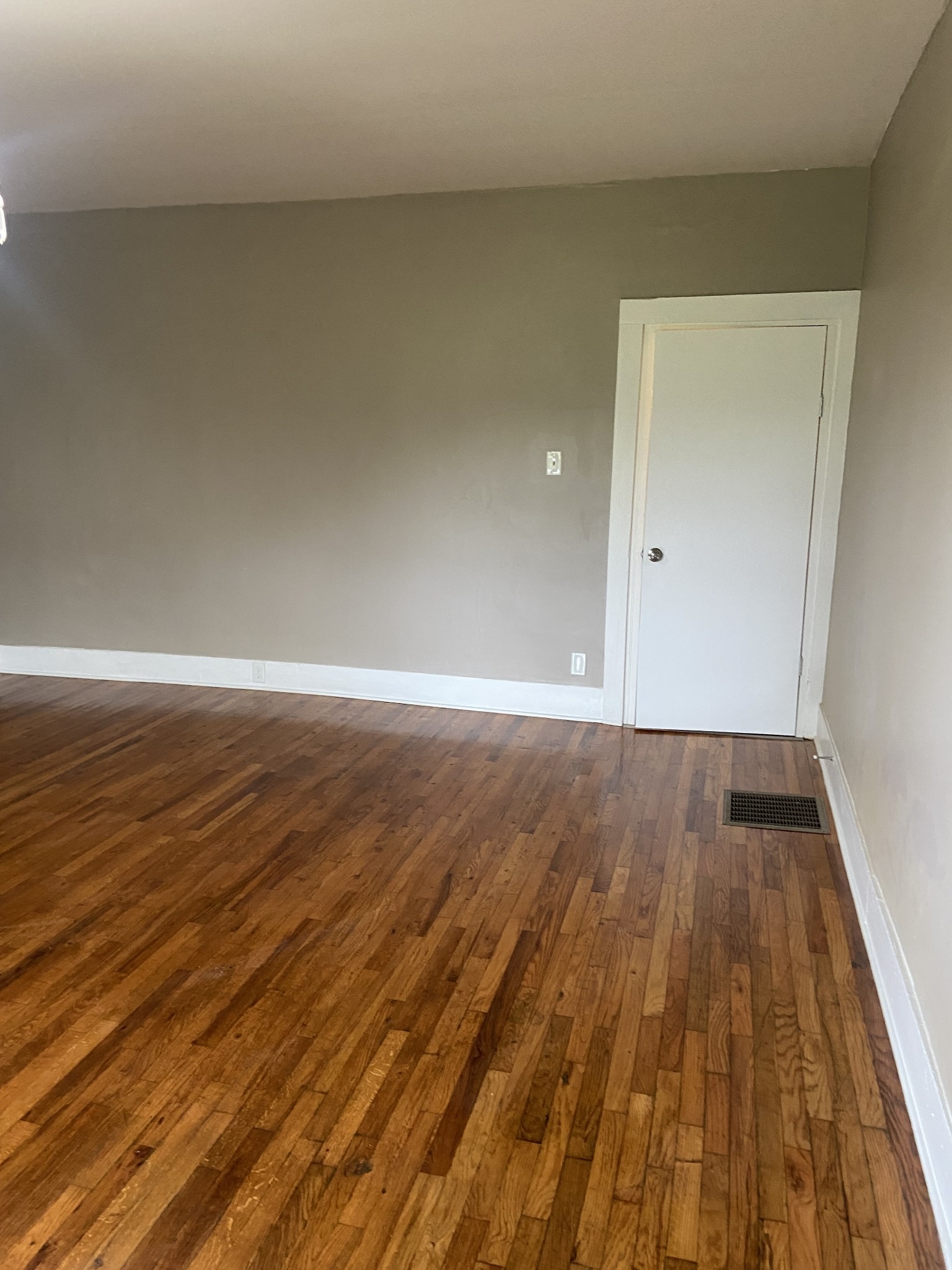 11495 Guthrie Road Guthrie, KY 42234 - Photo 25 of 43 a view of a room with wooden floor