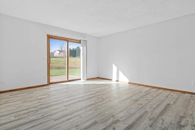 $185,000 | 11177 Edgewood Circle North, Champlin, MN 55316