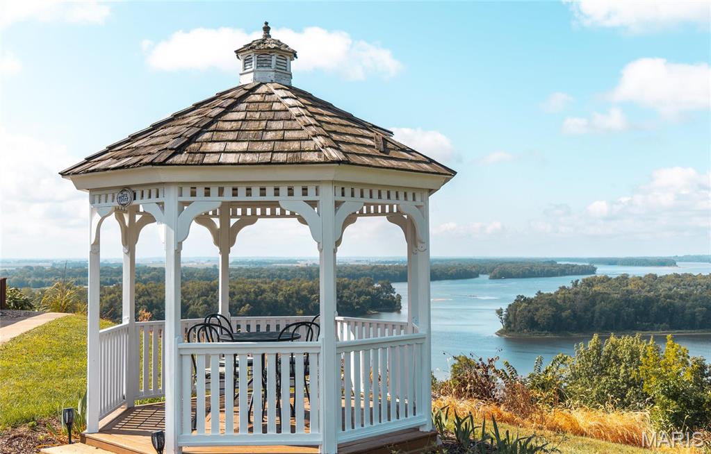 1 Tara Point Drive Grafton, IL 62037 - Photo 20 of 85