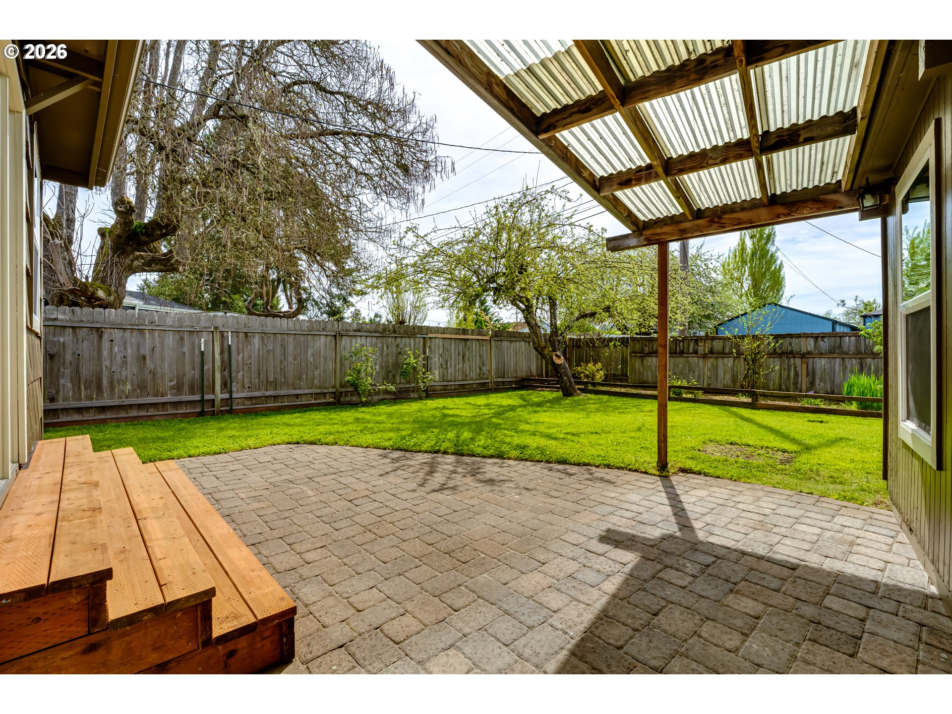 1871 G Street Springfield, OR 97477 - Photo 44 of 48 Covered Patio