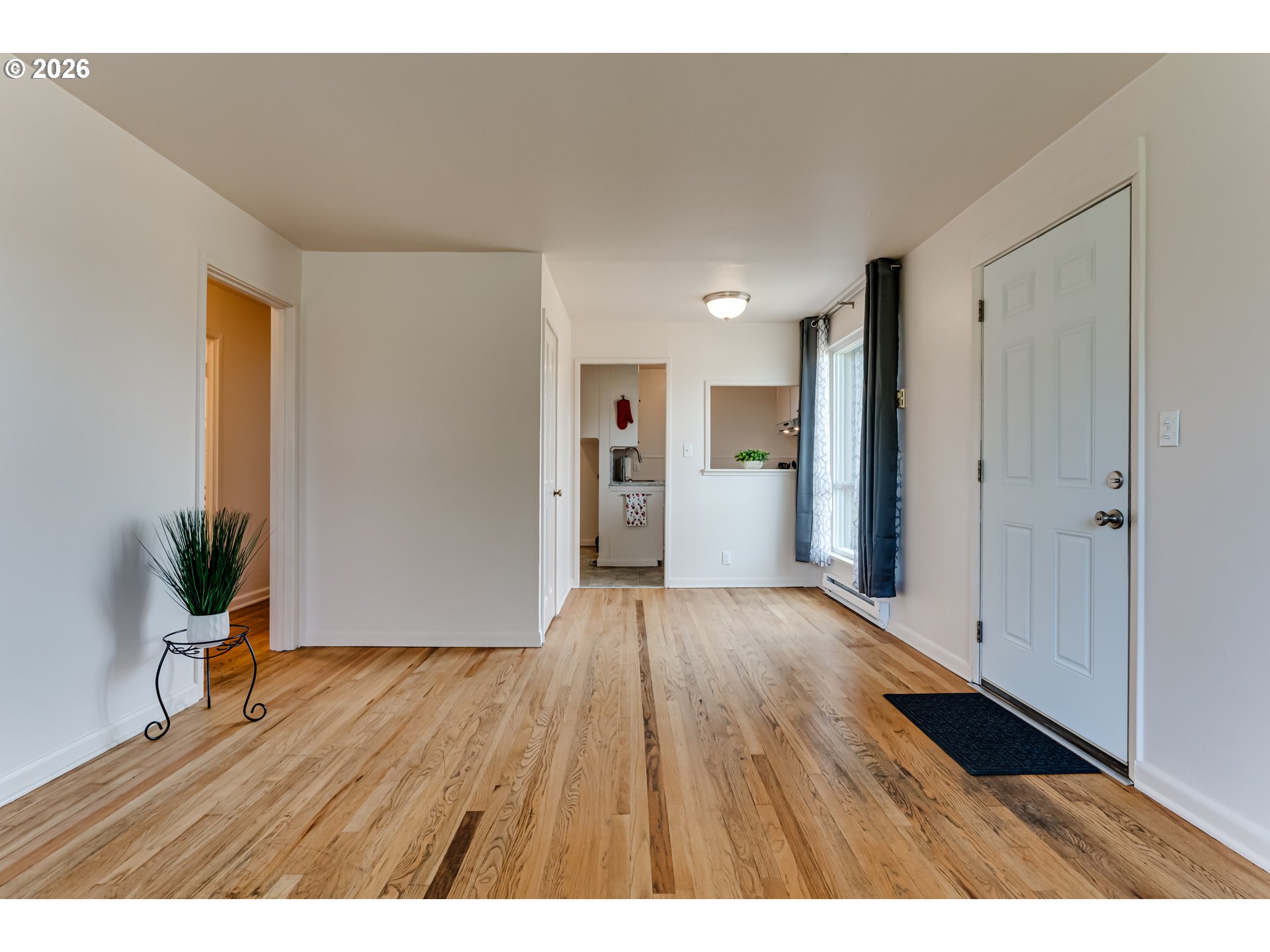 1871 G Street Springfield, OR 97477 - Photo 8 of 48