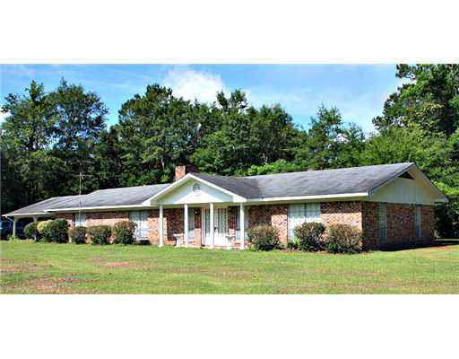 9005 Franklin Creek Road Moss Point, MS 39562 - Photo 1 of 16 Primary Photo